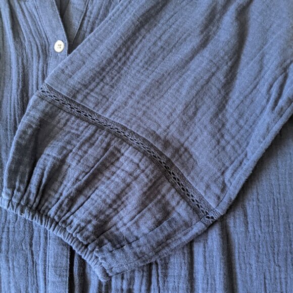 Ladies top - Picture 6 of 7